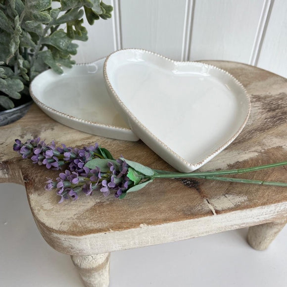 Small Antique White Heart Plate from Biggie Best