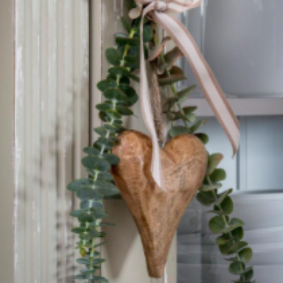 Small Vintage Natural Wooden Heart Hanger